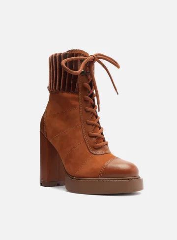 Bota Arezzo