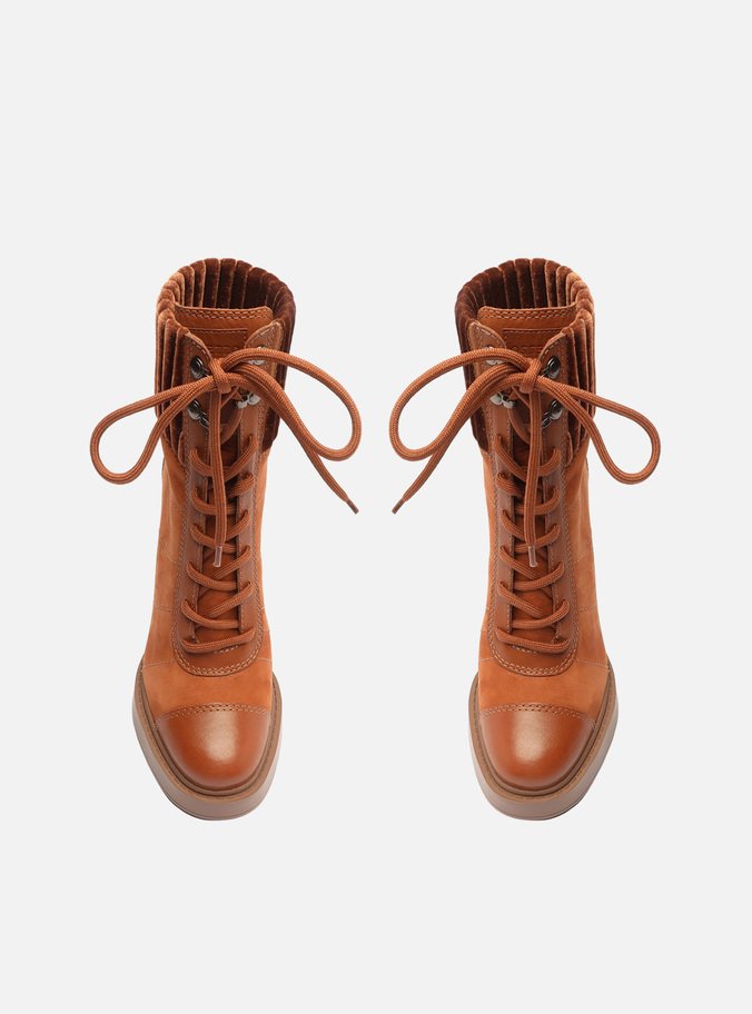 Bota Arezzo